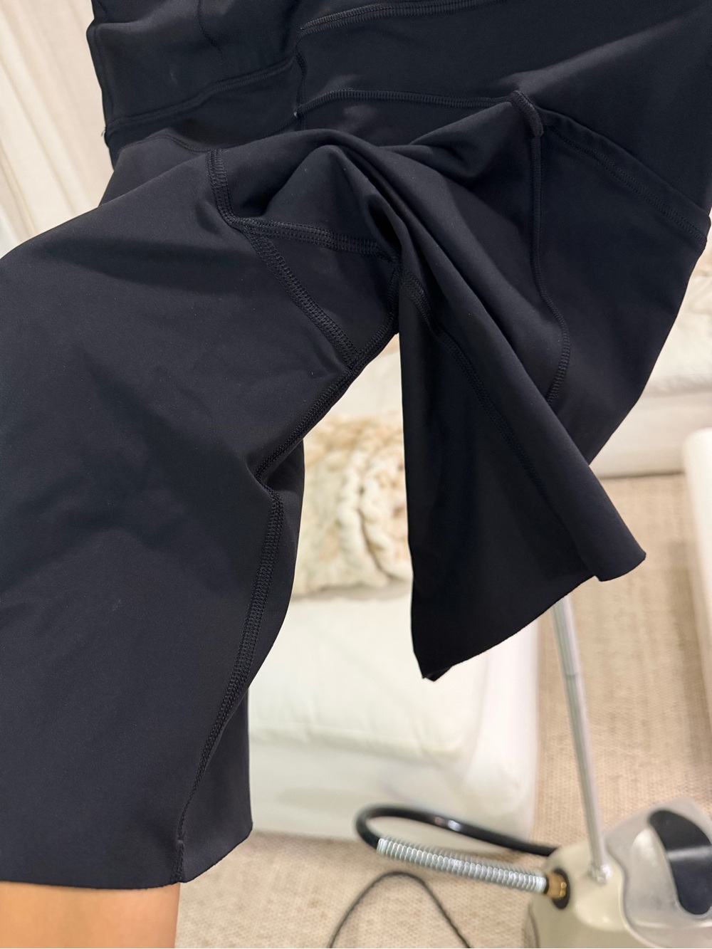 Lululemon Fast and Free High-Rise Shorts with Side Pockets 10” - Picture 4 of 4